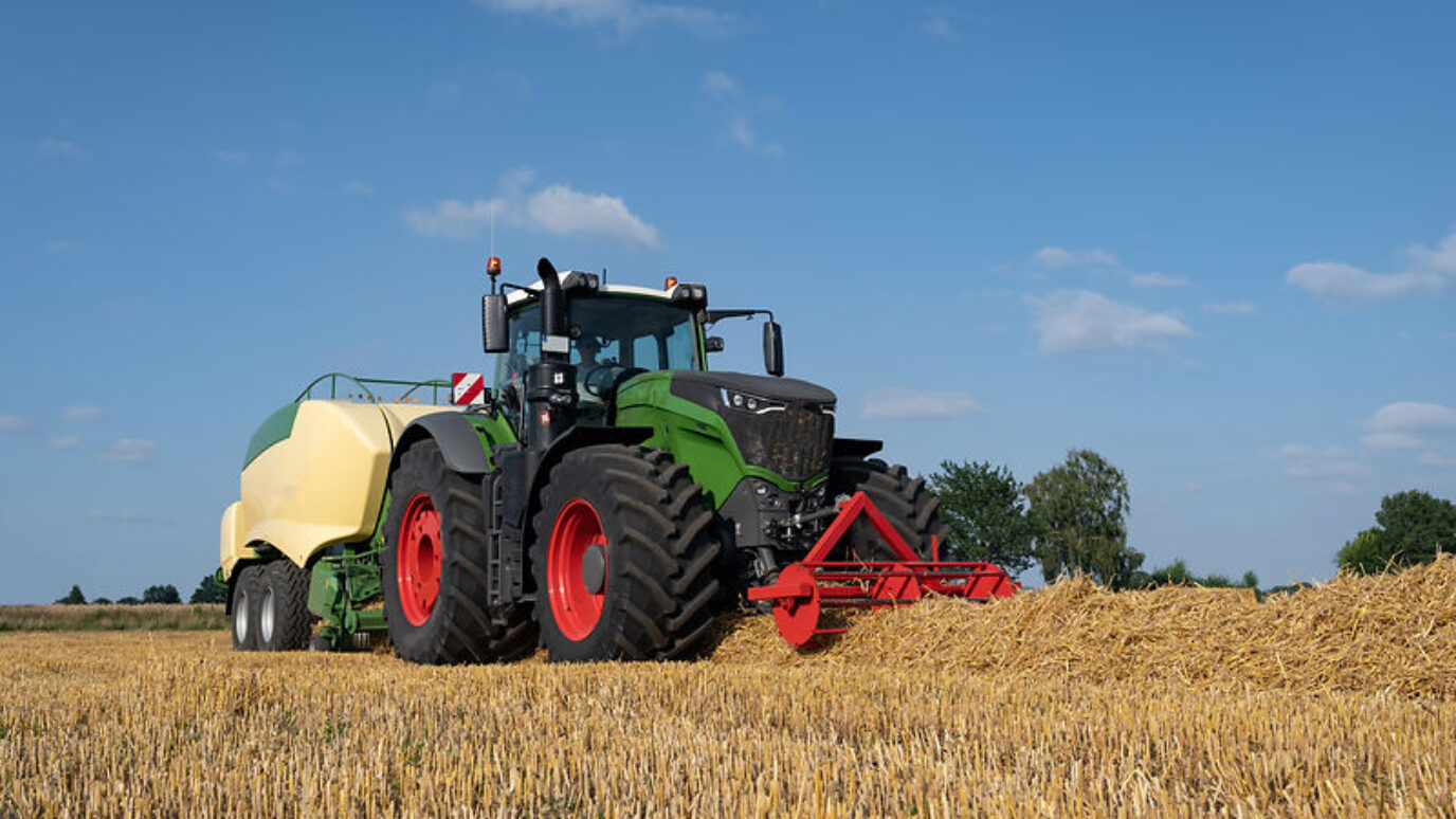 News - Uma iniciativa inovadora para o controle remoto de máquinas agrícolas - elobau